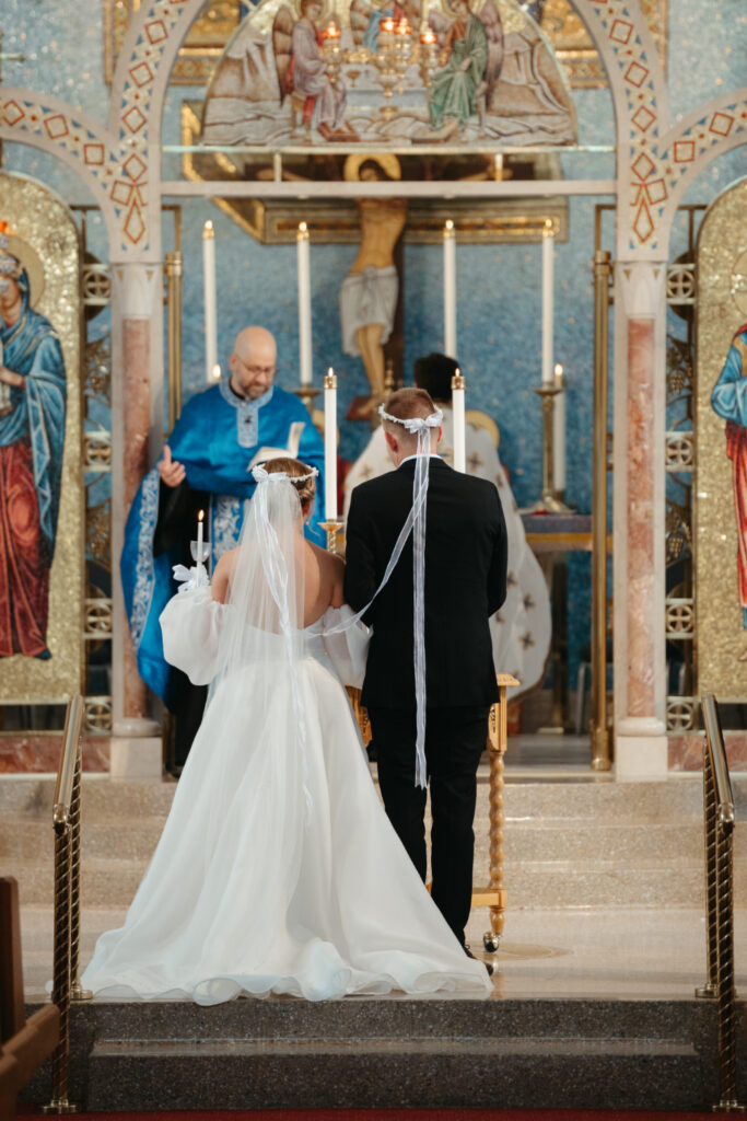 wedding ceremony at st nicholas cincinnati