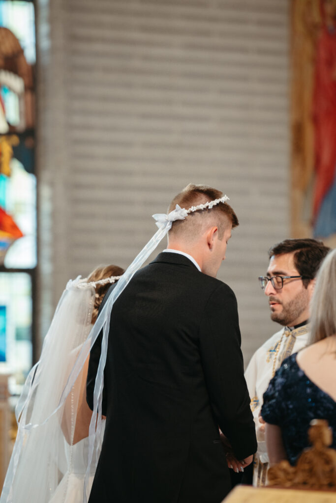 wedding ceremony at st nicholas cincinnati