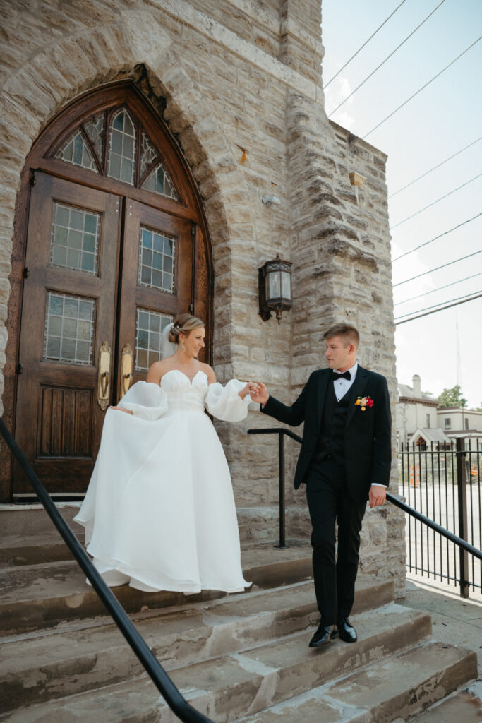 outdoor portraits of bride and groom