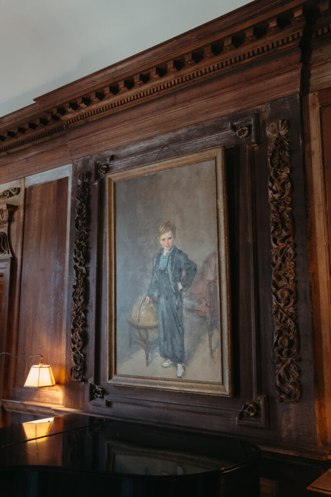 real-wedding-feature framed portrait at this real wedding feature
