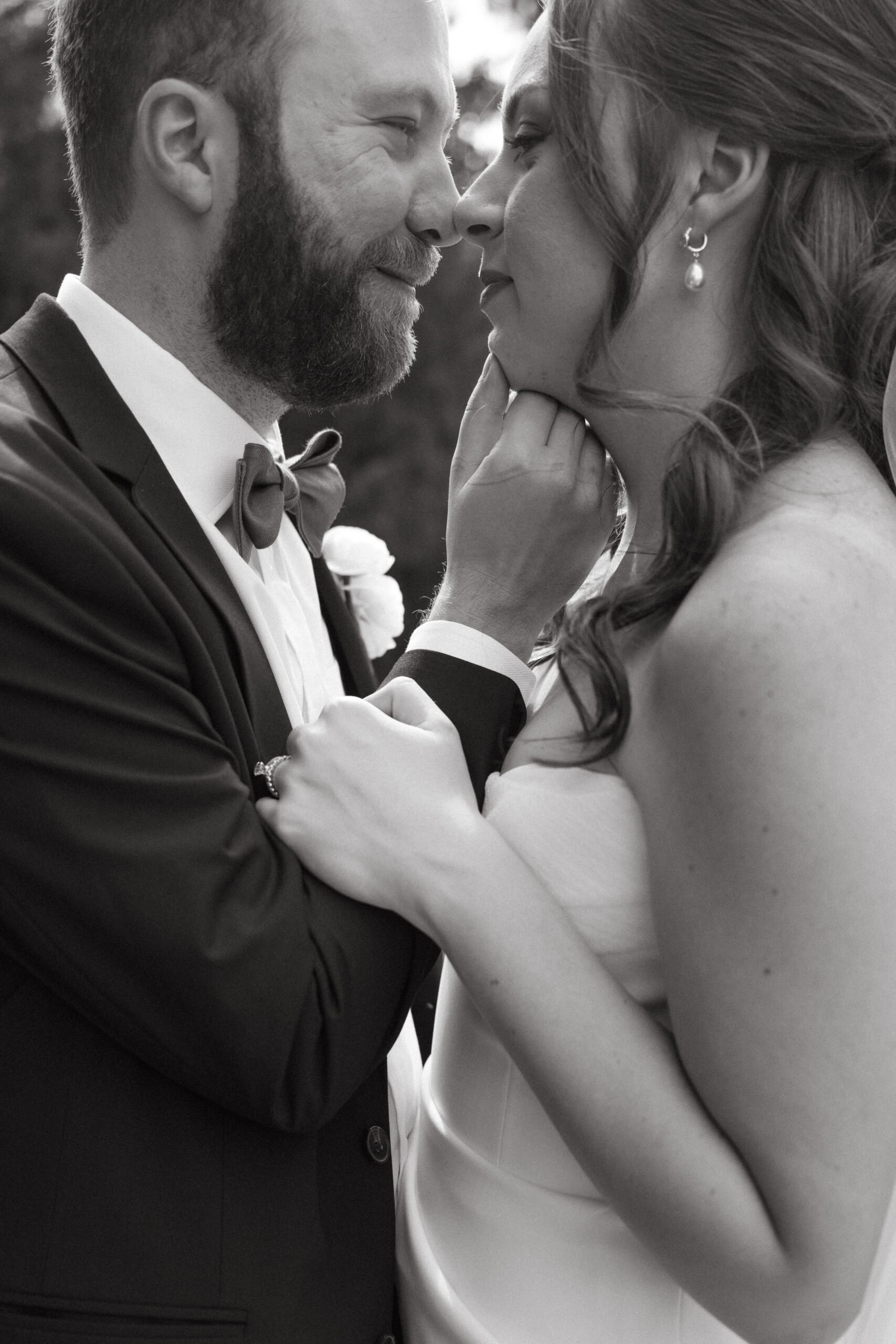 black and white photo of a bride and groom during their downtown Cincinnati wedding